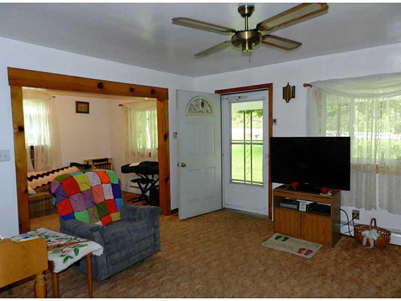 4232 Ellwood Road New Castle, PA 16101 - Photo 3 of 12 Living Room.