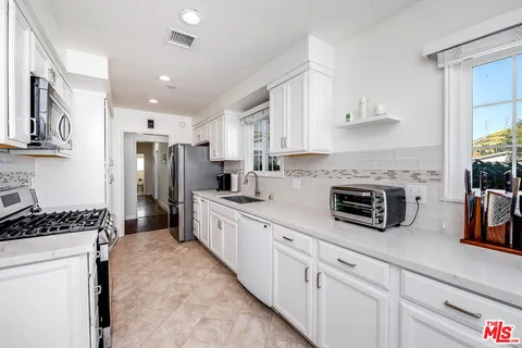 $850,000 | 15708 Kalisher Street, Granada Hills, CA 91344