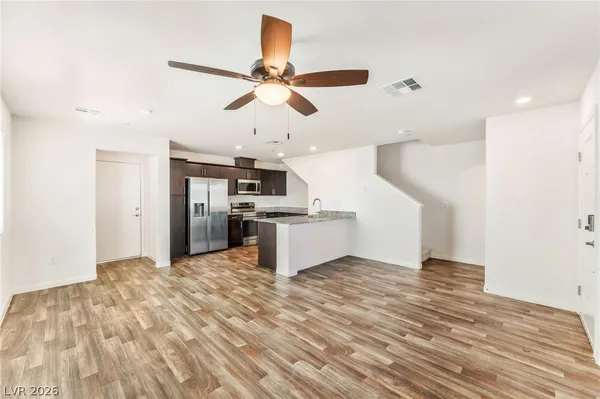 $2,100 | 2940 Beige Mist Court, North Las Vegas, NV 89086