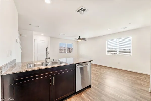 $2,100 | 2940 Beige Mist Court, North Las Vegas, NV 89086