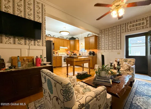 $240,000 | 126 Kingsboro Avenue, Gloversville, NY 12078