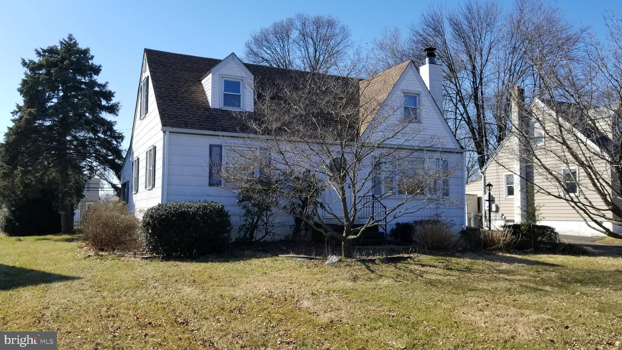2850 East County Line Road Hatboro, PA 19040 - Photo 2 of 29 Gallery Image 2