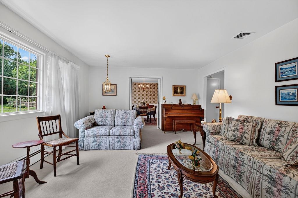 1243 Meadowbrook Road Waynesboro, VA 22980 - Photo 19 of 57 Gallery Image 19