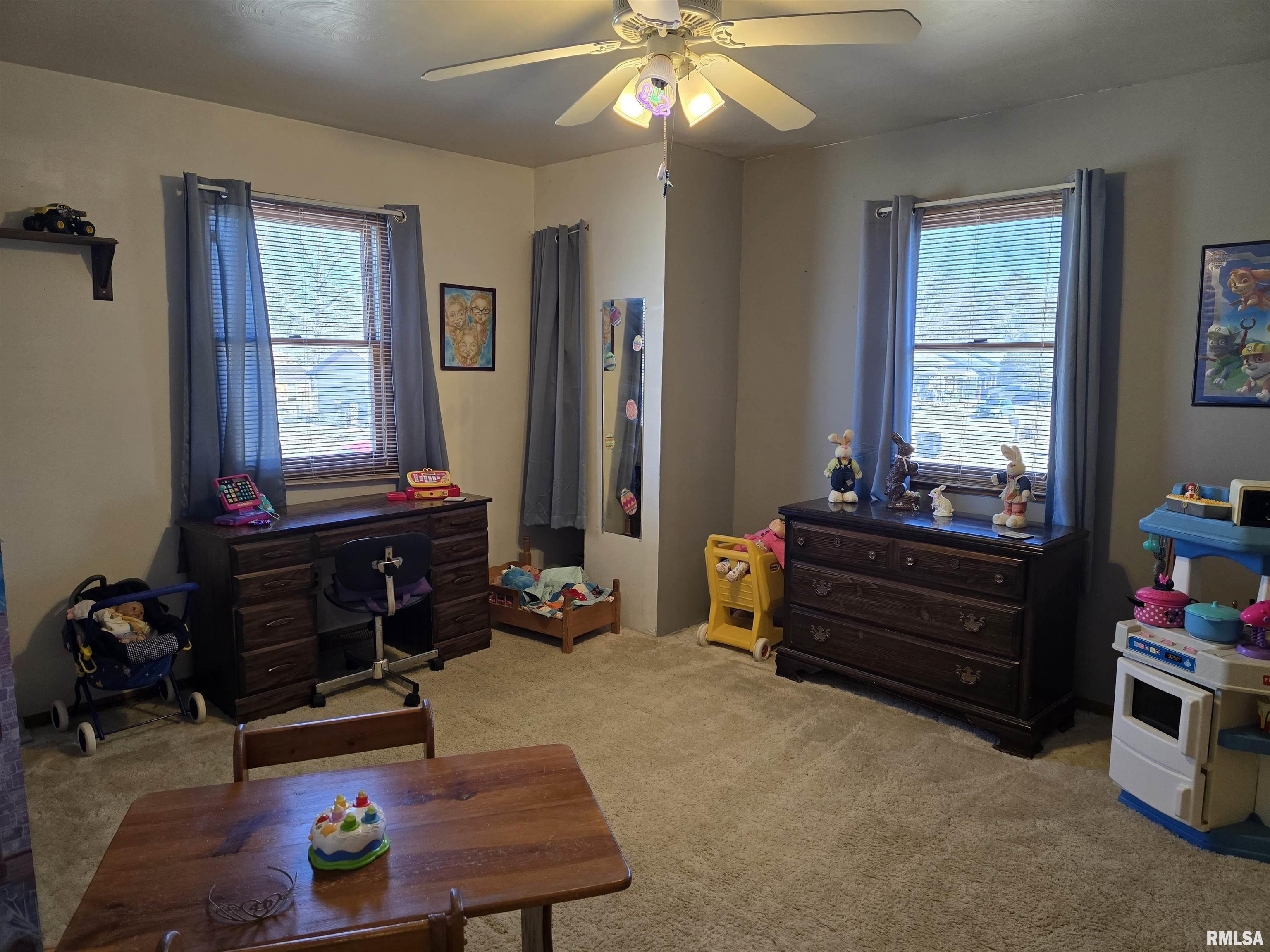 1410 East Locust Street Canton, IL 61520 - Photo 22 of 57