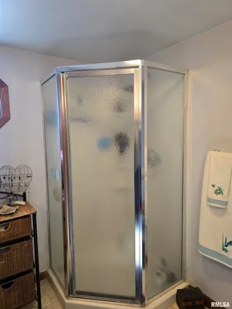 $199,000 | 1410 East Locust Street, Canton, IL 61520