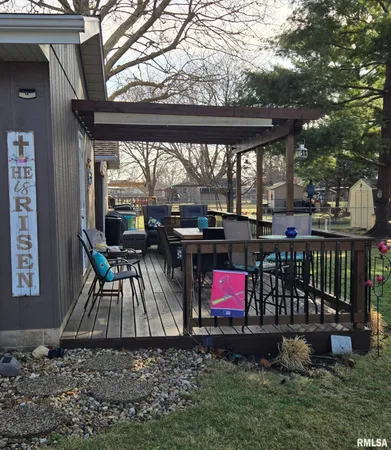 $199,000 | 1410 East Locust Street, Canton, IL 61520