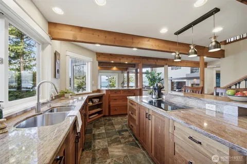 $4,350,000 | 2313 North Shore Road, Bellingham, WA 98226