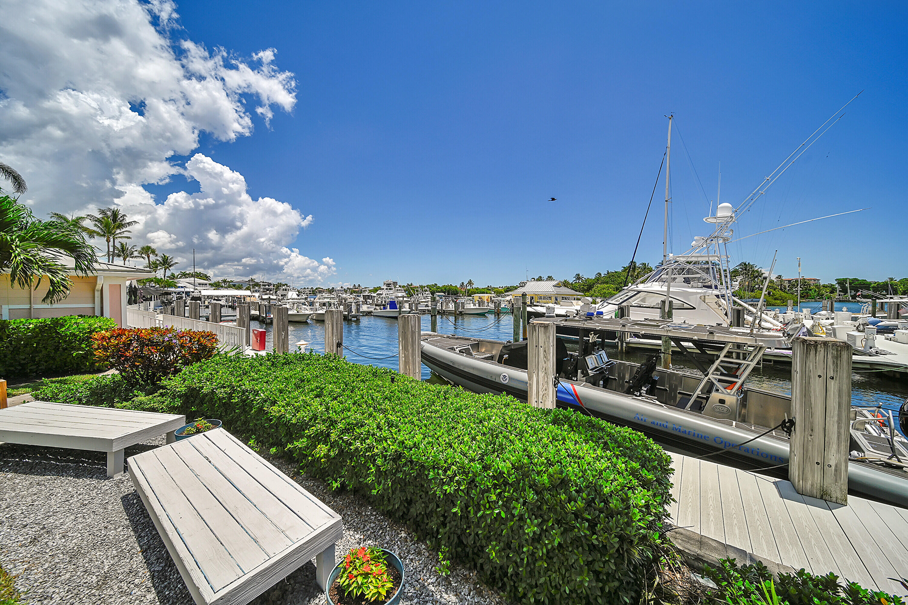 2110 Northeast 42nd Street, Unit 1B Lighthouse Point, FL 33064 - Photo 43 of 45 Marina