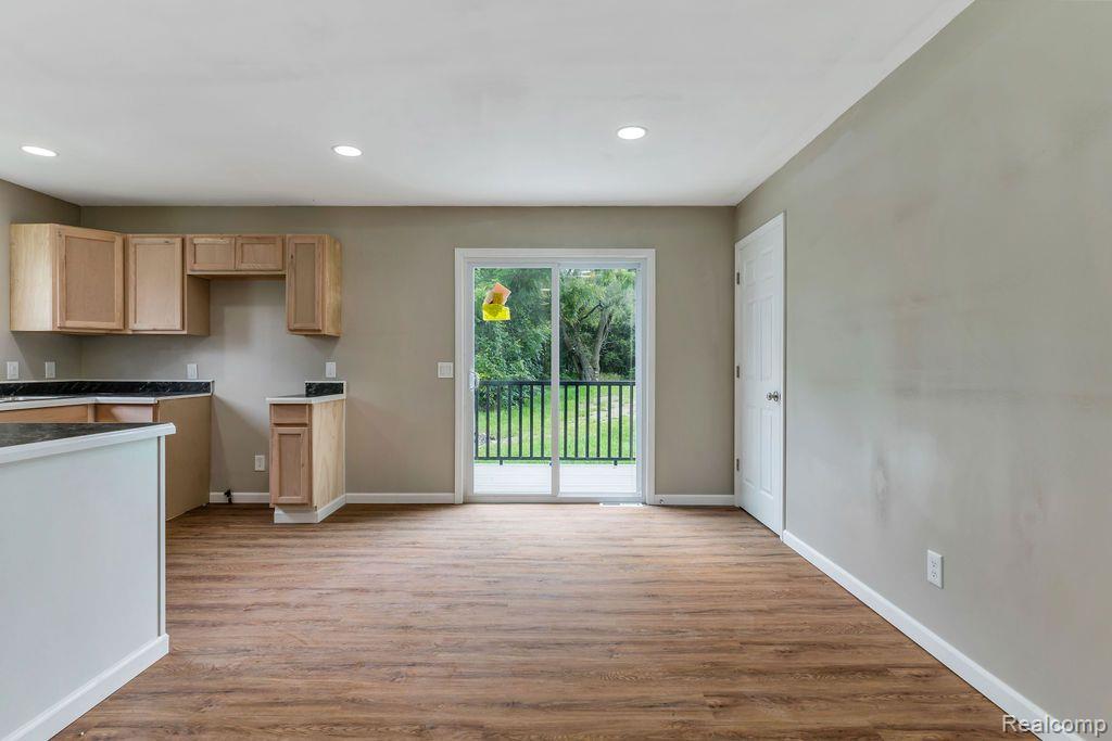 5055 Mack Road Howell, MI 48855 - Photo 8 of 26 Gallery Image 8