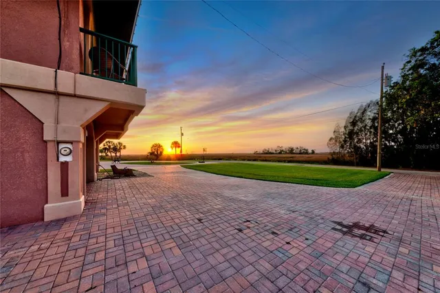 $1,500,000 | 3198 Indian Gulf Lane, Spring Hill, FL 34607