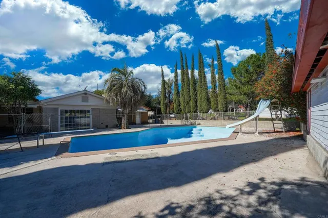 $885,800 | 1077 Pine Street, Ramona, CA 92065