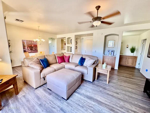 $3,195 | 3131 East Legacy Drive, Unit 1068, Phoenix, AZ 85042