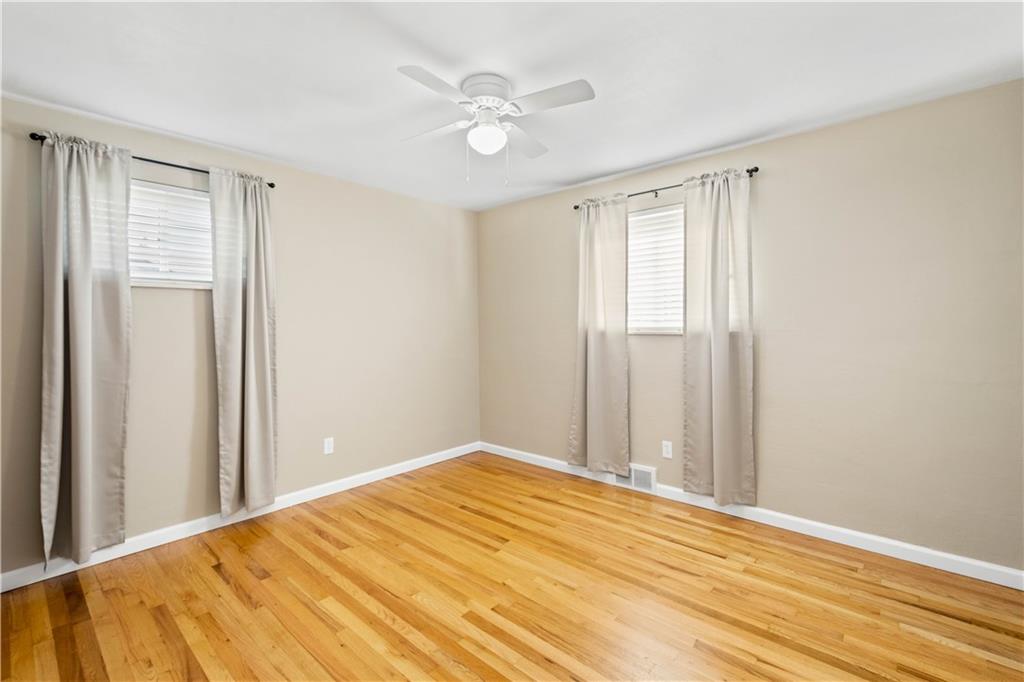 236 West Bruceton Road Pittsburgh, PA 15236 - Photo 16 of 24 Gallery Image 16