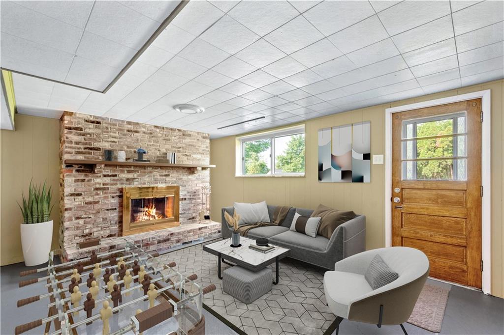 236 West Bruceton Road Pittsburgh, PA 15236 - Photo 20 of 24 Gallery Image 20
