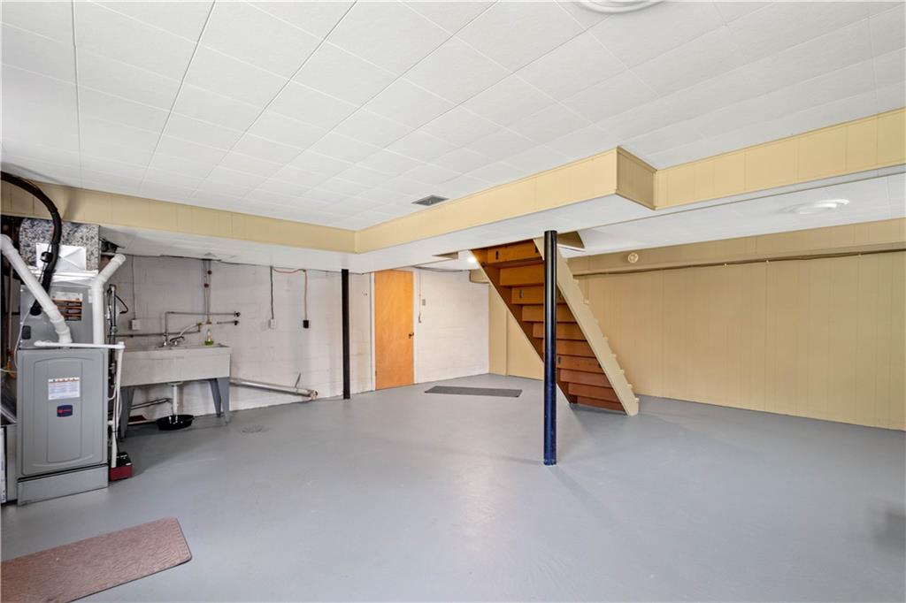 236 West Bruceton Road Pittsburgh, PA 15236 - Photo 21 of 24 Gallery Image 21