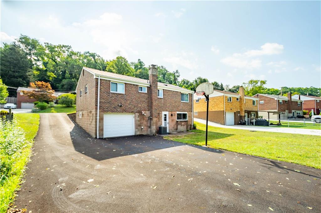 236 West Bruceton Road Pittsburgh, PA 15236 - Photo 23 of 24 Gallery Image 23