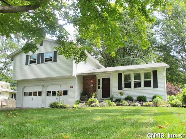 10 Deerfield Road Clay, NY 13090 - Photo 1 of 1 Exterior Front