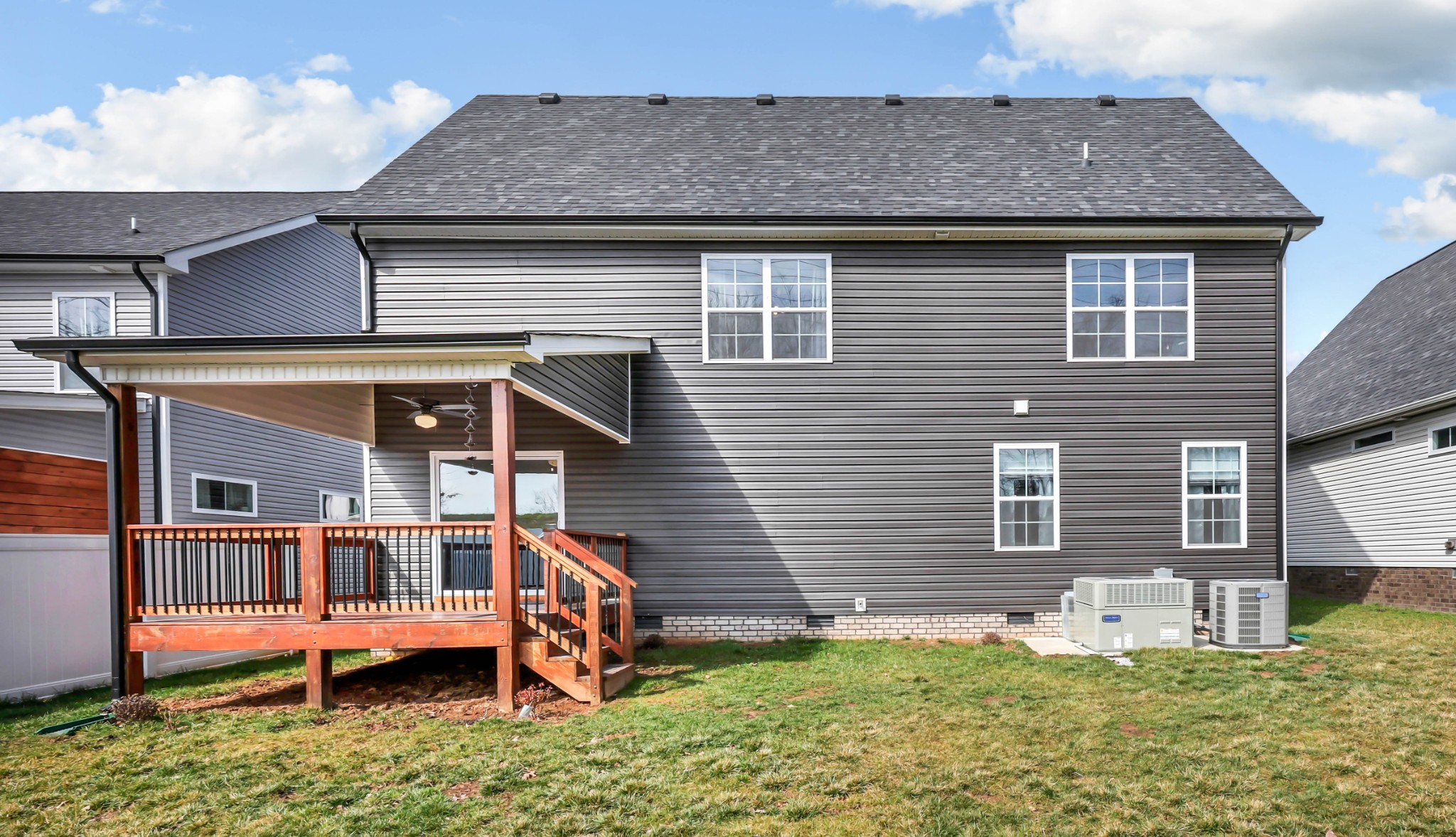 834 Limestone Way Clarksville, TN 37043 - Photo 24 of 26 a front view of a house with a yard