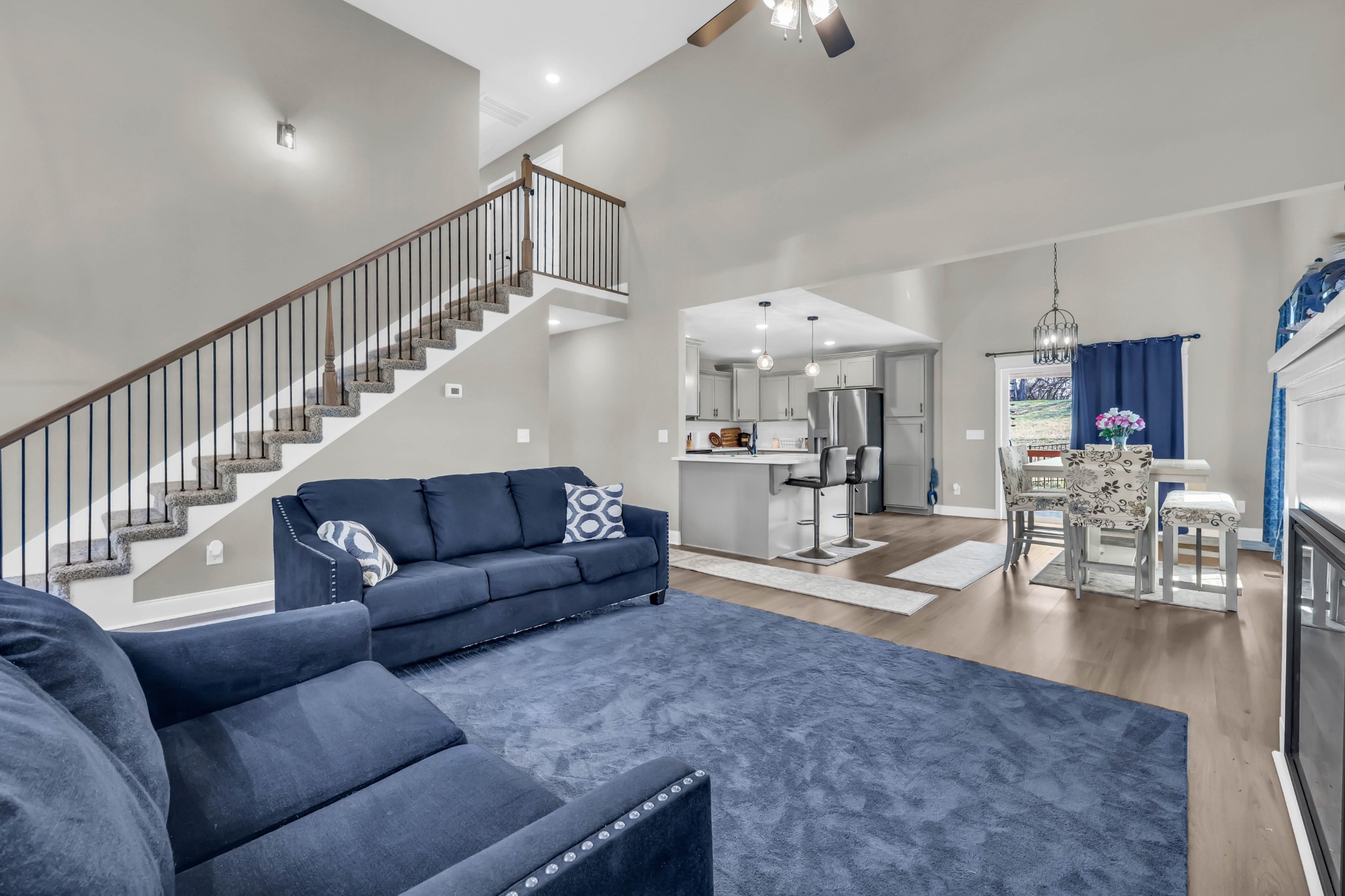 834 Limestone Way Clarksville, TN 37043 - Photo 8 of 26 a living room with furniture and kitchen view