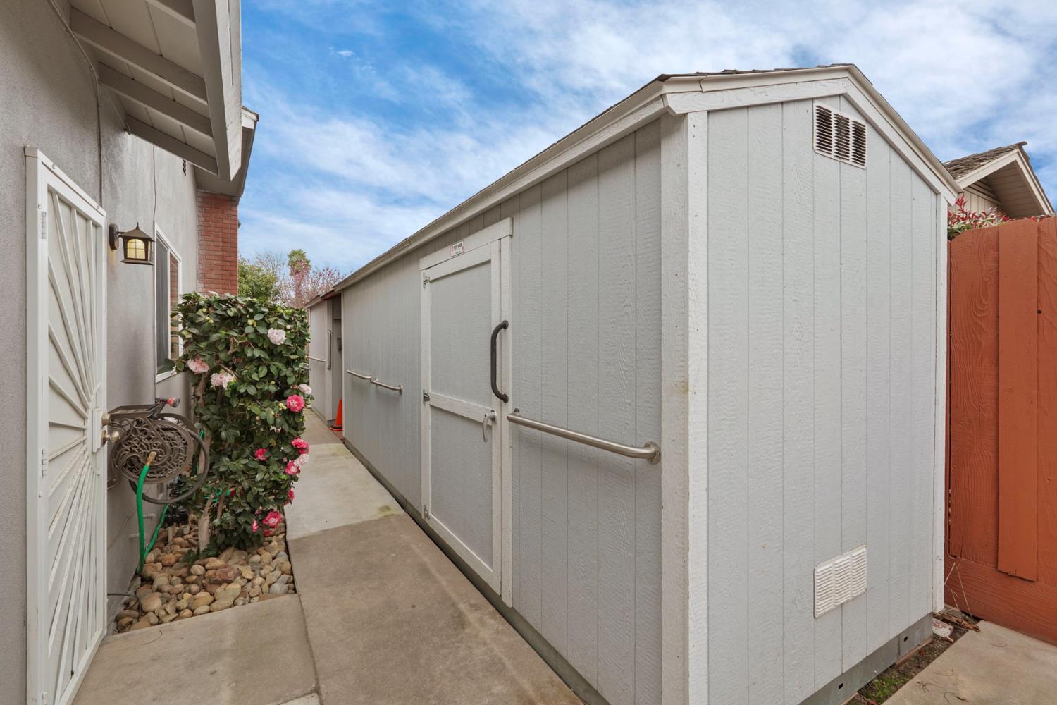 3721 Marigold Lane Modesto, CA 95356 - Photo 38 of 39