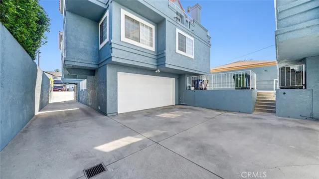 $649,000 | 4845 West 118th Place, Hawthorne, CA 90250