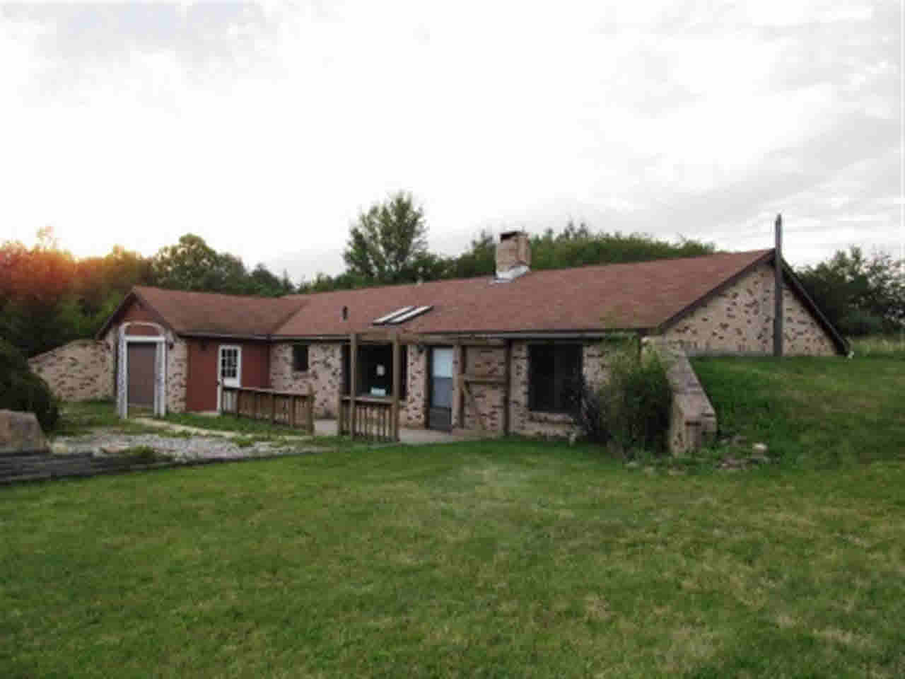 330 North Long Lake Road Albion, IN 46701 - Photo 1 of 23 Gallery Image 1