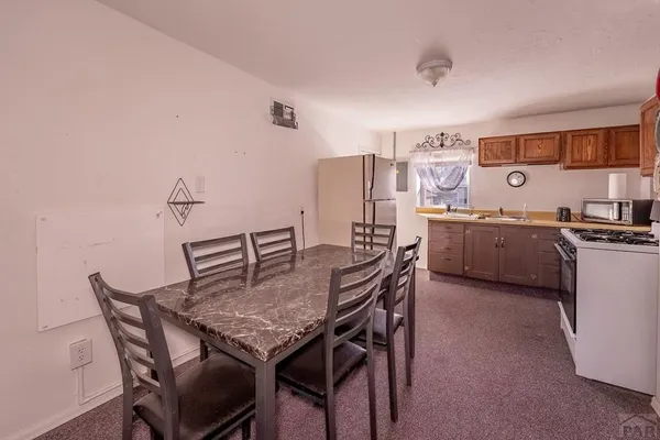 $390,000 | 1000 Arizona Avenue, Trinidad, CO 81082