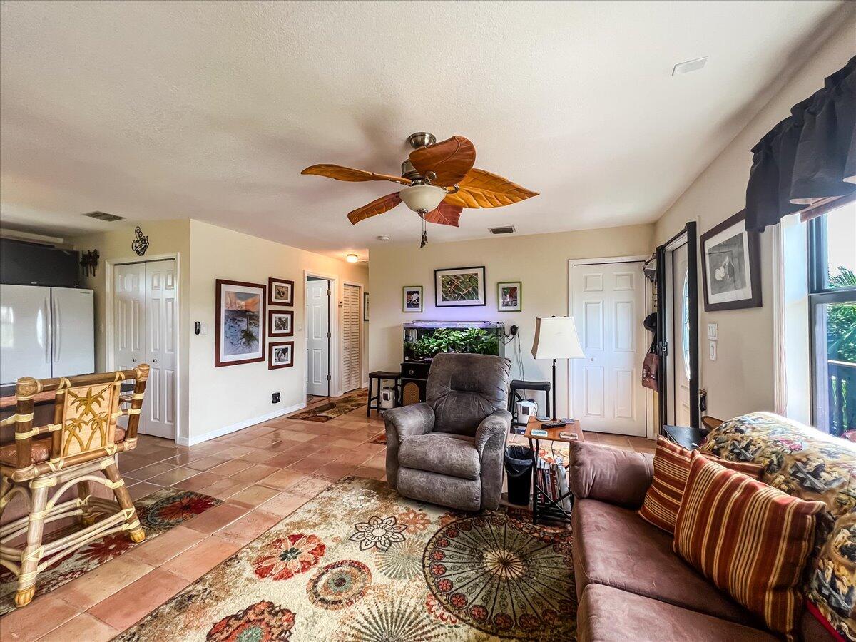 4244 Dorn Road Summerland Key, FL 33042 - Photo 7 of 28 06-IMG_6827
