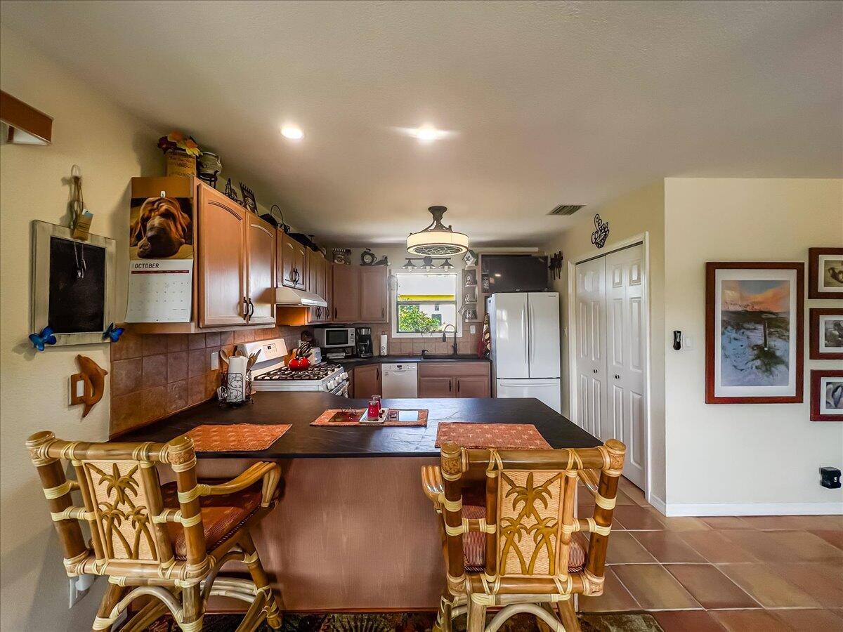4244 Dorn Road Summerland Key, FL 33042 - Photo 8 of 28 07-IMG_6832