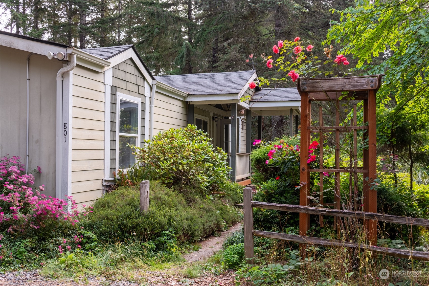 801 Thomas Road Grapeview, WA 98546 - Photo 1 of 21 Gallery Image 1