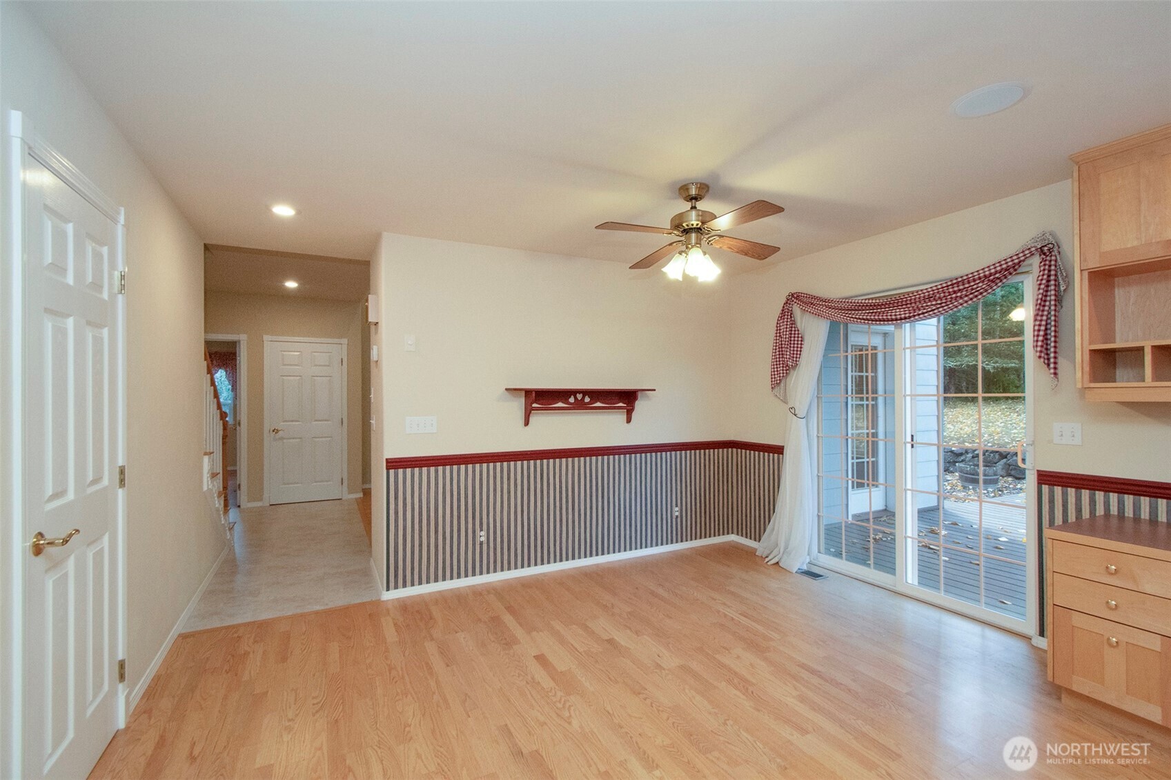 62 Yellow Brick Road Sequim, WA 98382 - Photo 12 of 40 Gallery Image 12