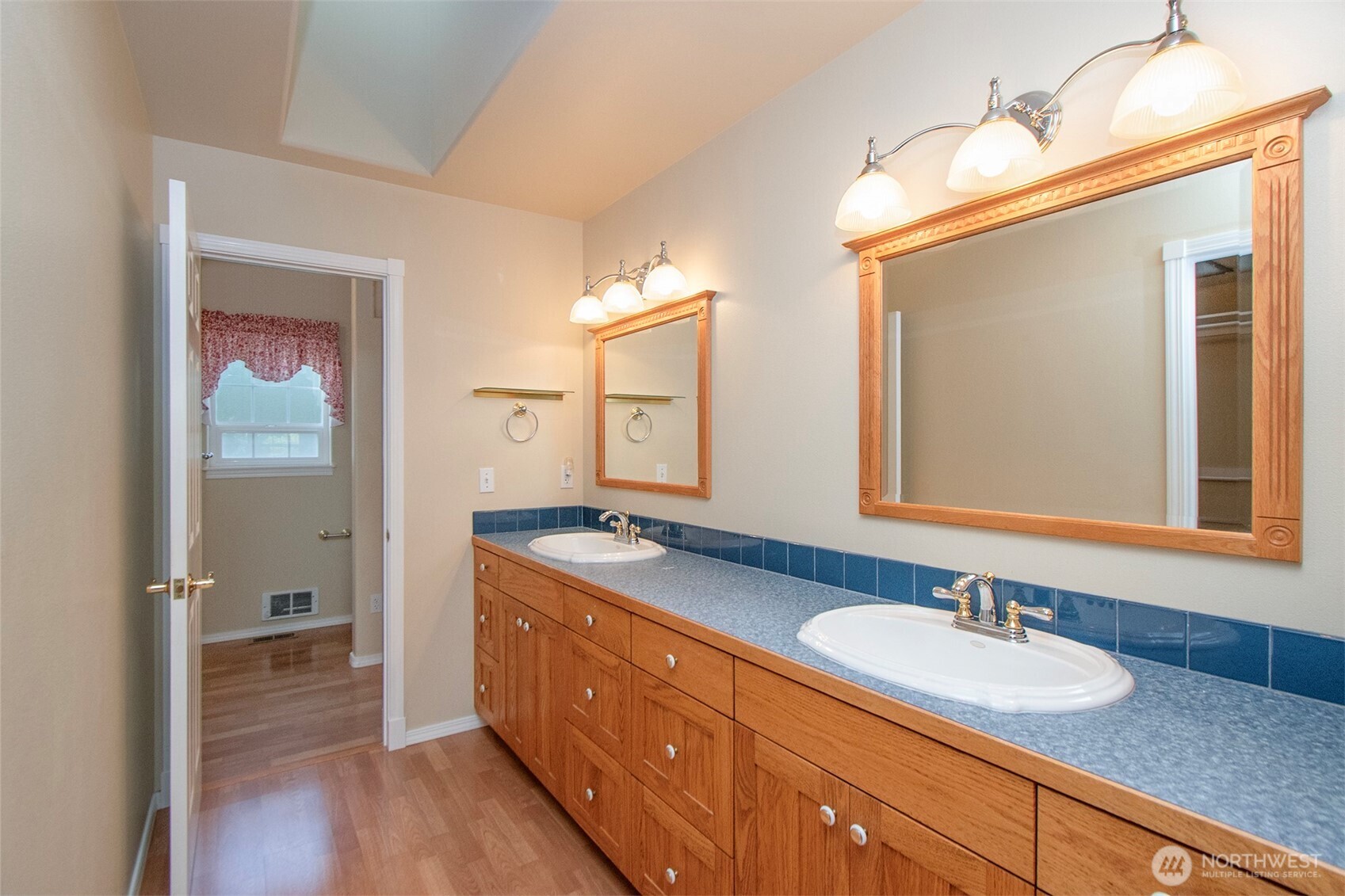 62 Yellow Brick Road Sequim, WA 98382 - Photo 18 of 40 Gallery Image 18