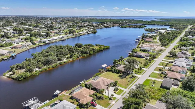 $699,000 | 3182 Lake View Boulevard, Port Charlotte, FL 33948