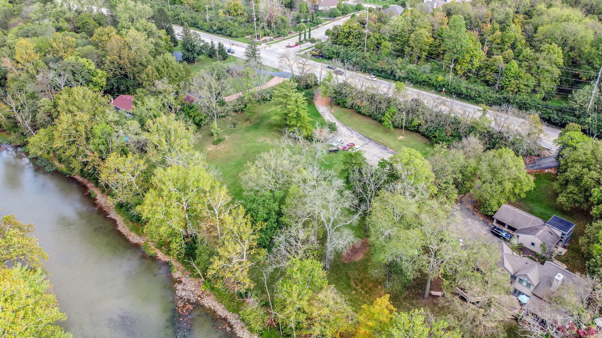 7845 Riverside Drive Dublin, OH 43016 - Photo 11 of 17 14-web-or-mls-7827-riverside-dr