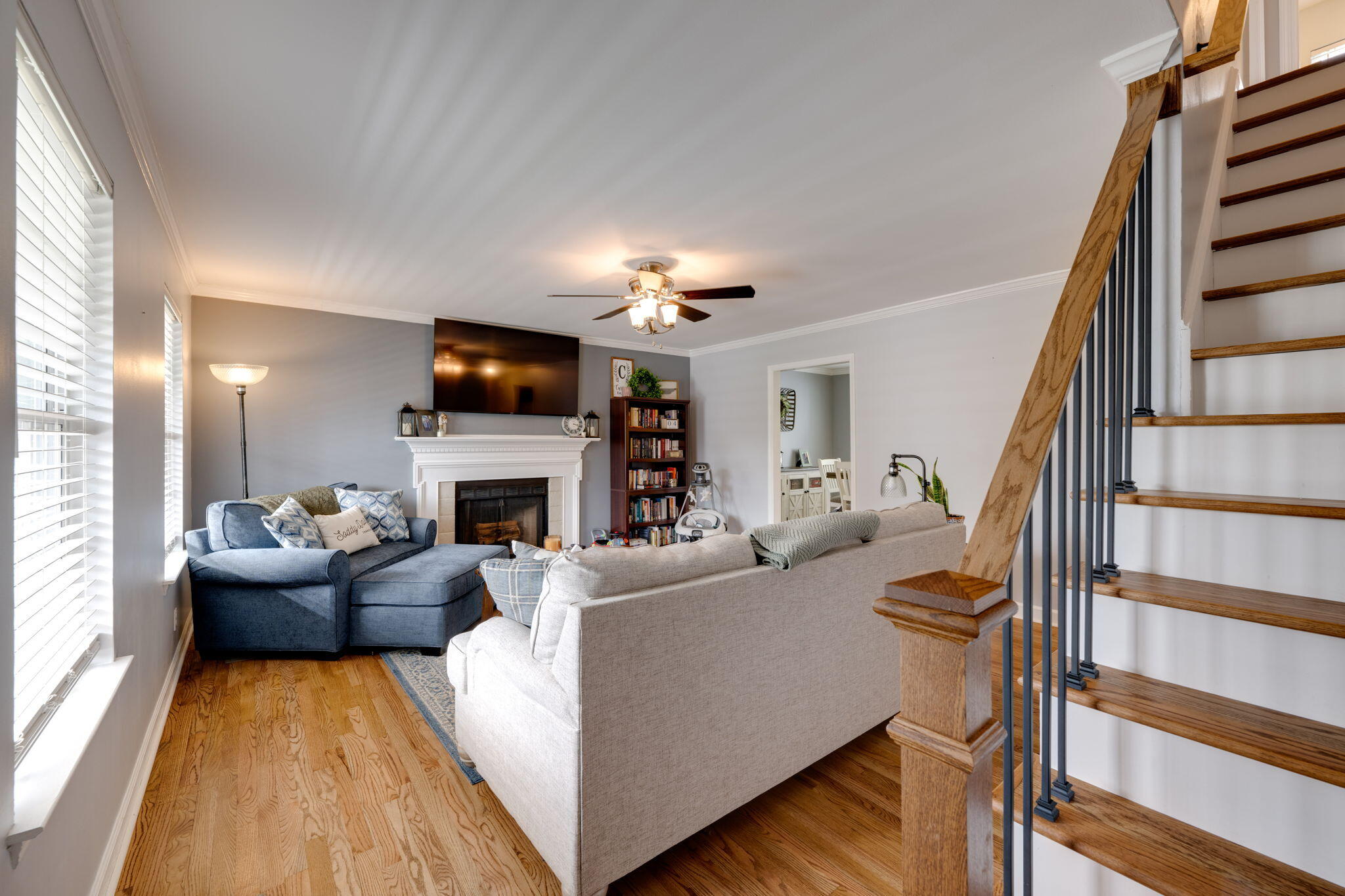 9137 Woodoak Road Soddy Daisy, TN 37379 - Photo 3 of 42 7-web-or-mls-DSC_5423-15