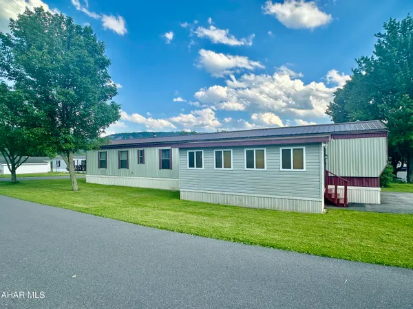 $33,000 | 211 Allen Lane, Duncansville, PA 16635