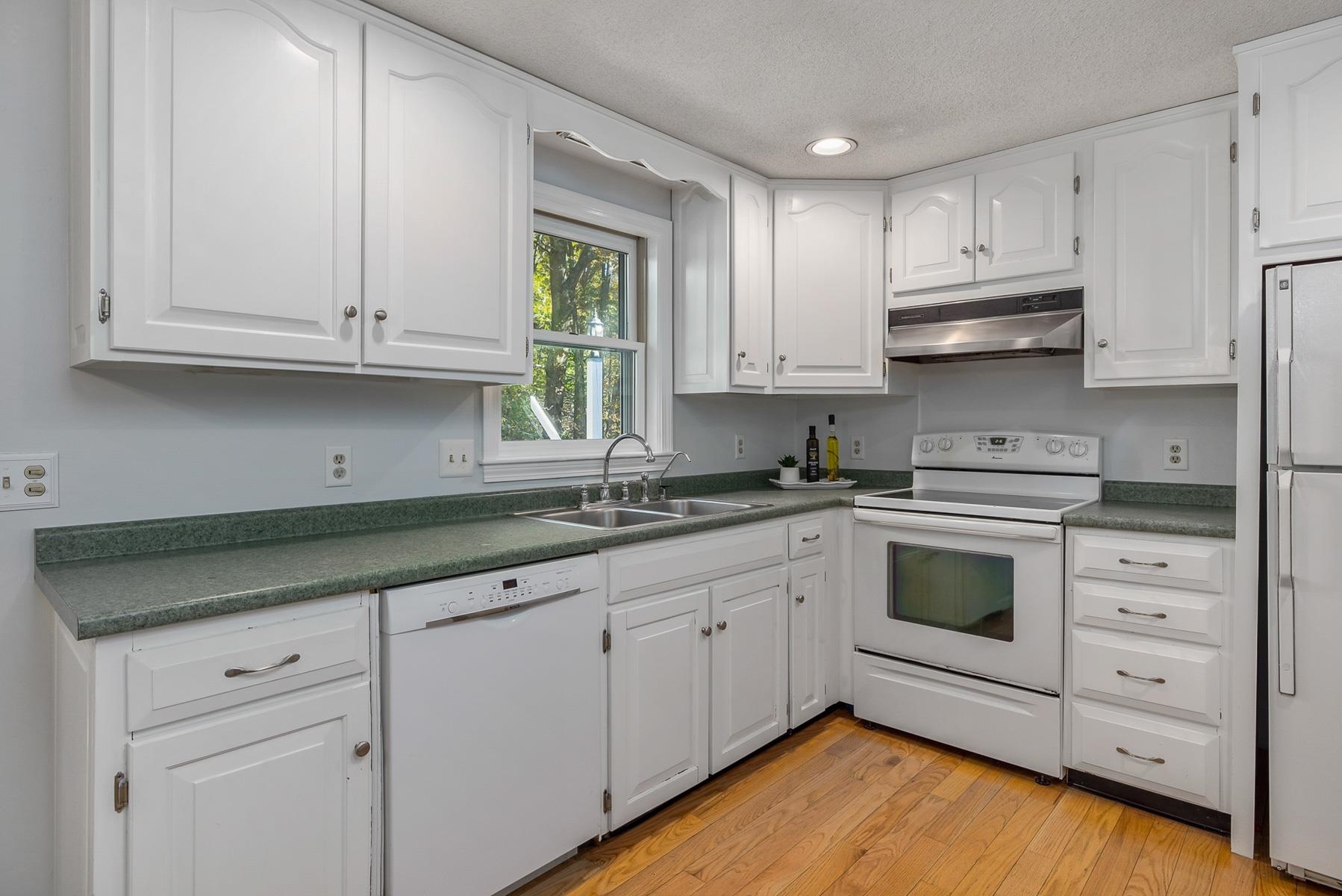 1 Birnum Woods Road Stratham, NH 03885 - Photo 7 of 34