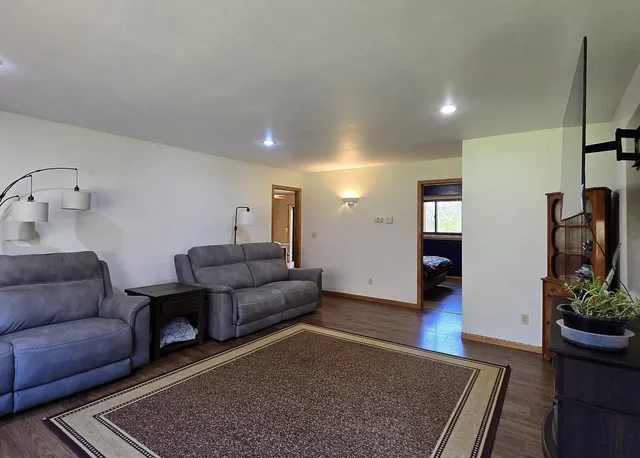 $374,900 | 463 Bye's Avenue, Solway, MN 56678