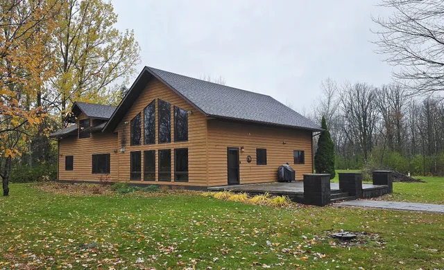 $374,900 | 463 Bye's Avenue, Solway, MN 56678