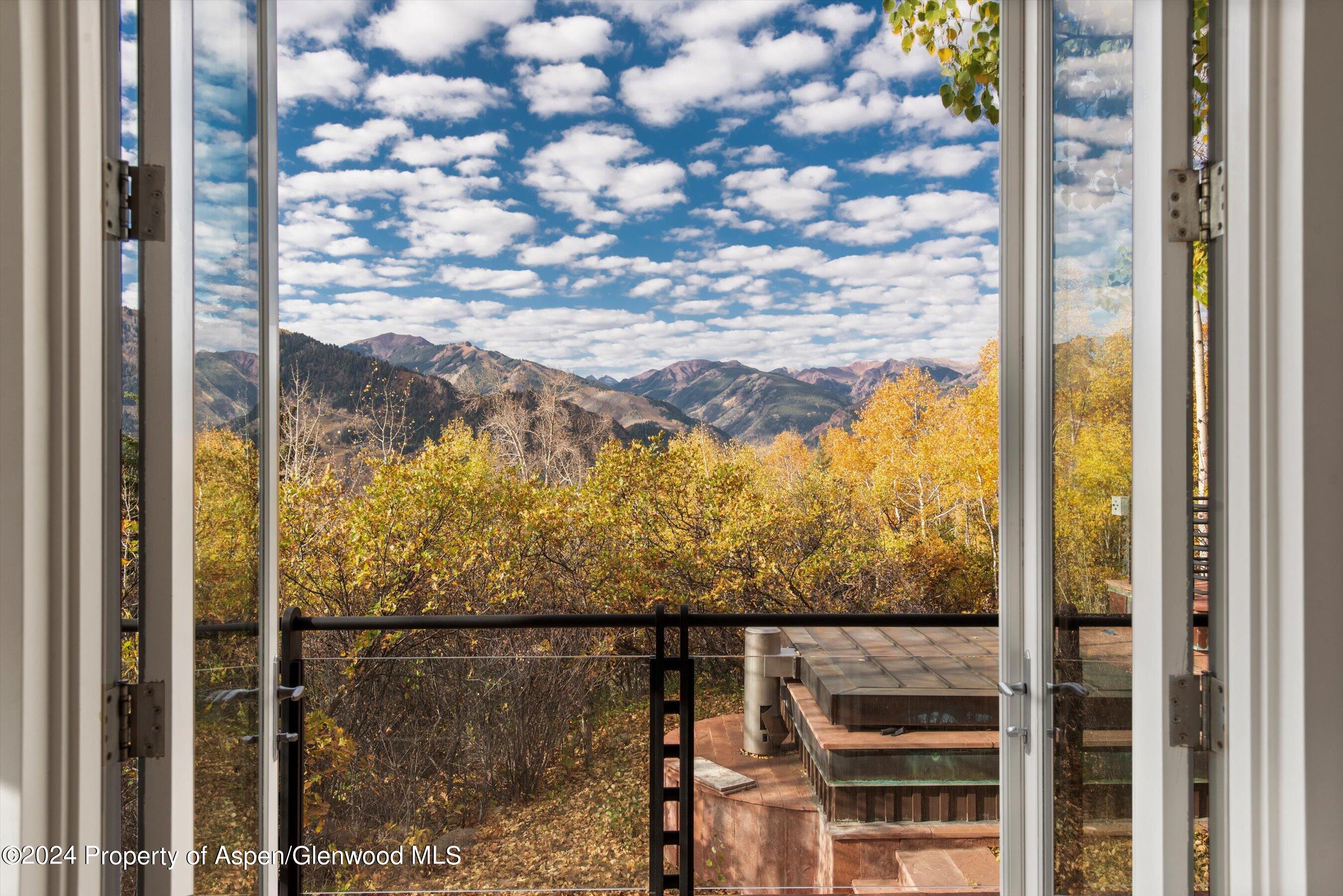 746 Hunter Creek Road Aspen, CO 81611 - Photo 12 of 23 15-746HunterCreekRd_241010015