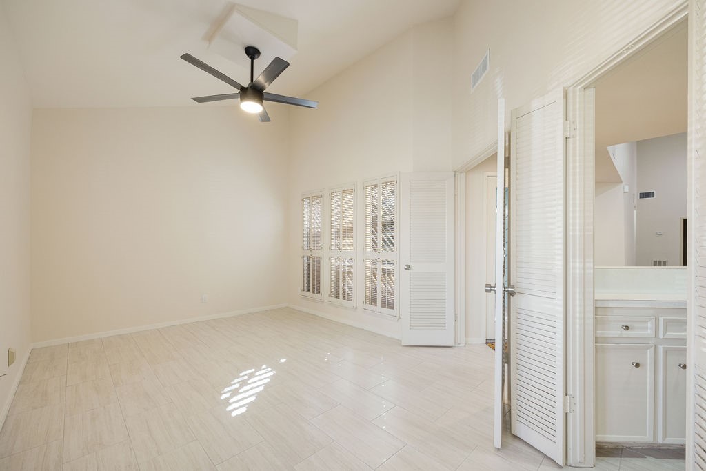 1856 South Gessner Road Houston, TX 77063 - Photo 11 of 24