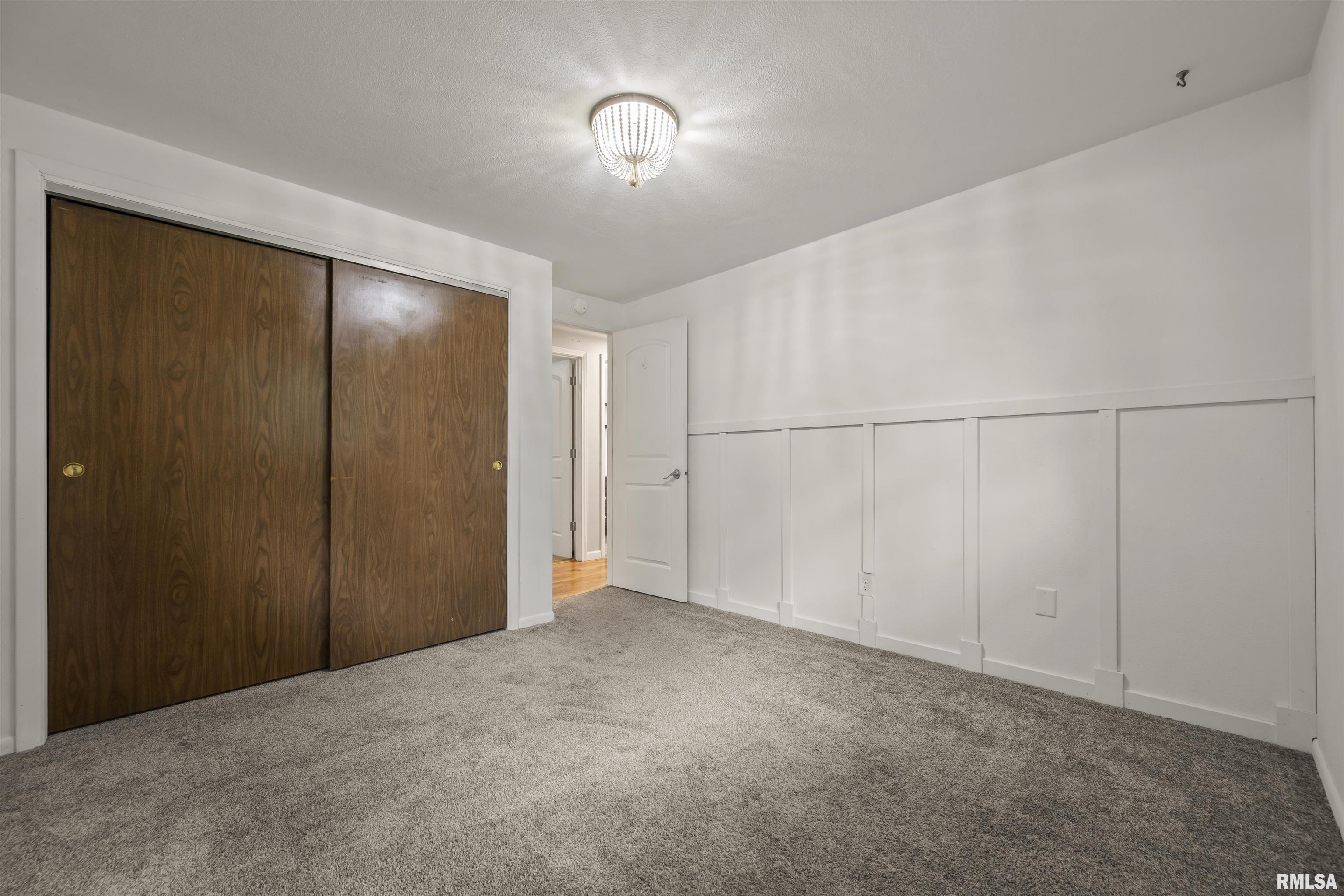 24 Roxbury Road Mackinaw, IL 61755 - Photo 20 of 29 Gallery Image 20