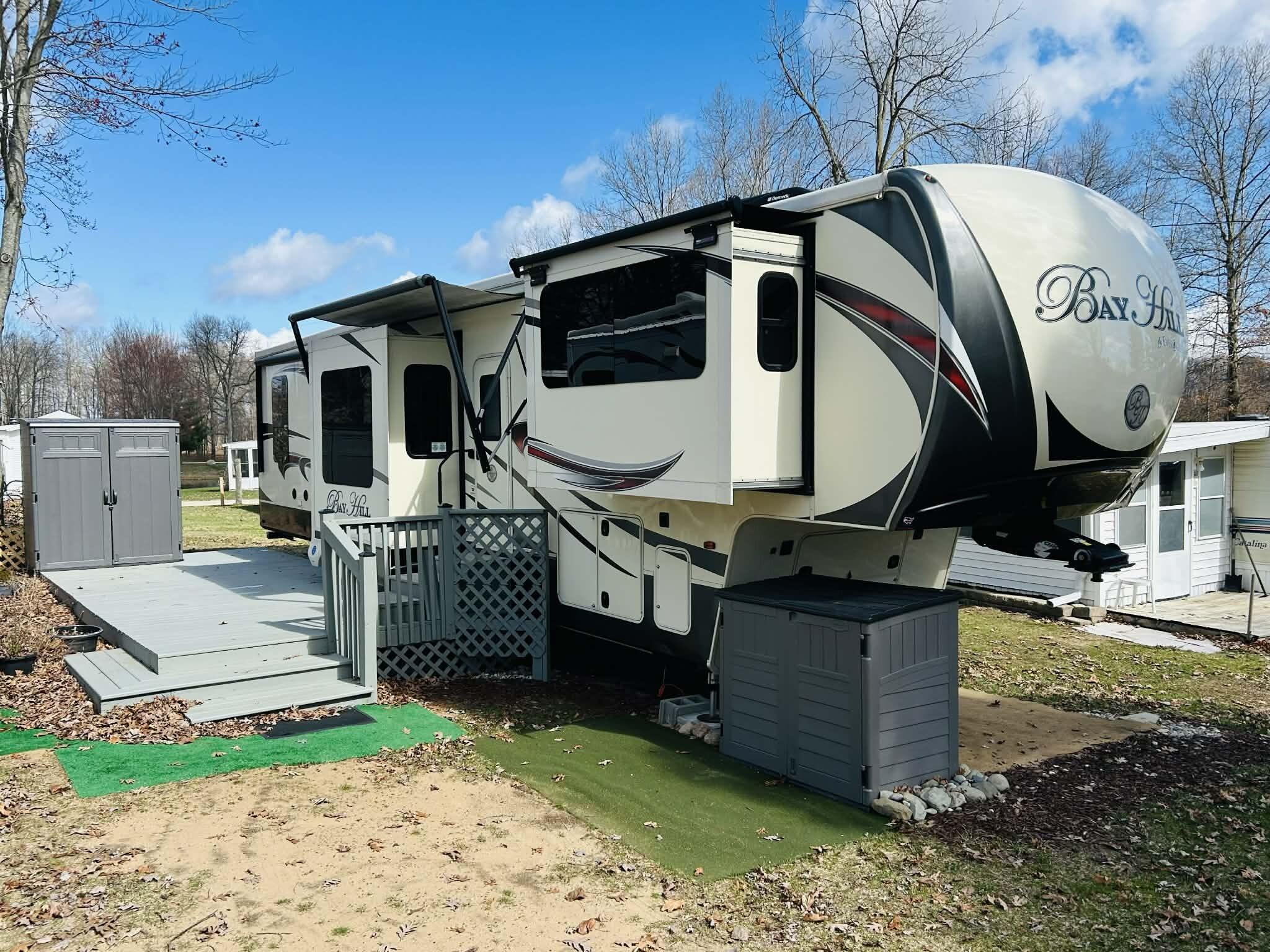 8303 West Royal Road, Unit 49 Canadian Lakes, MI 49346 - Photo 27 of 36 2bc07c2d-68fb-4fa9-abea-6146512eab74