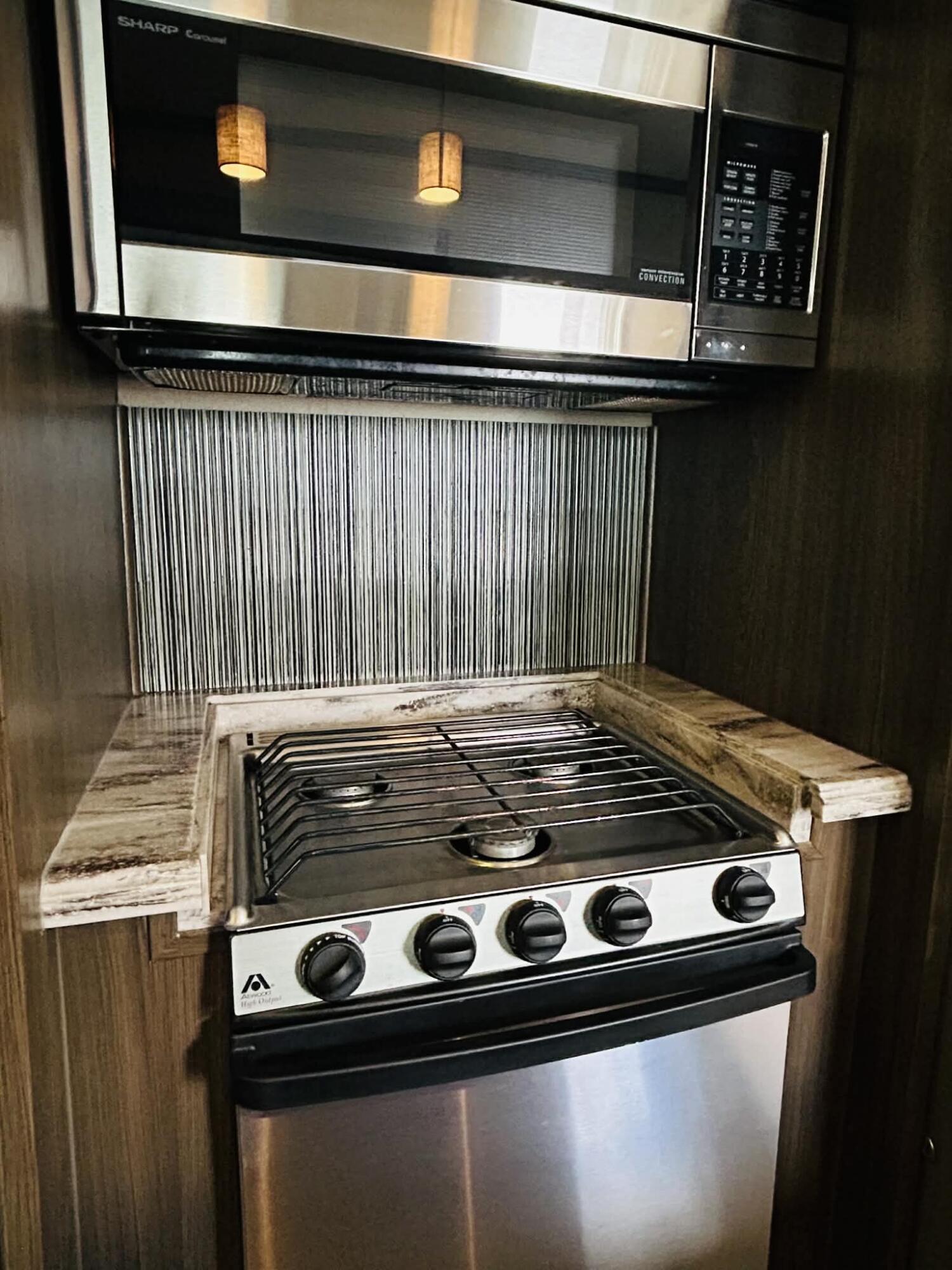 8303 West Royal Road, Unit 49 Canadian Lakes, MI 49346 - Photo 7 of 36 d723c8e4-3b24-46ee-908f-f4eb12e6b0a7