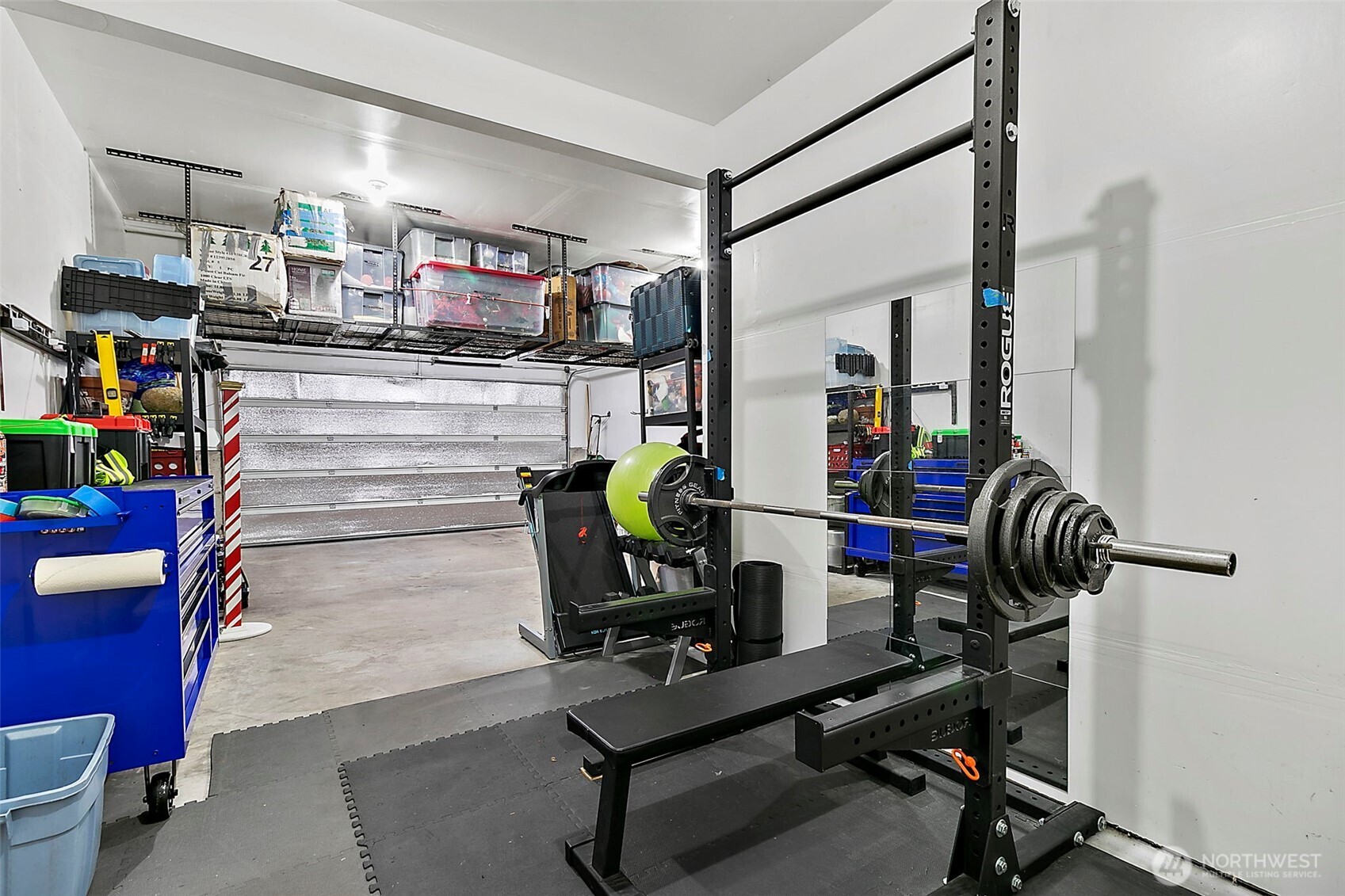 4917 Northeast 8th Street Renton, WA 98059 - Photo 35 of 37 a view of a room with gym equipment