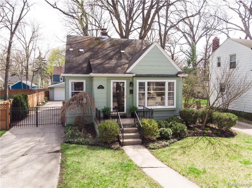 82 Kensington Boulevard Pleasant Ridge, MI 48069 - Photo 26 of 30 82 Kensington_22.jpg