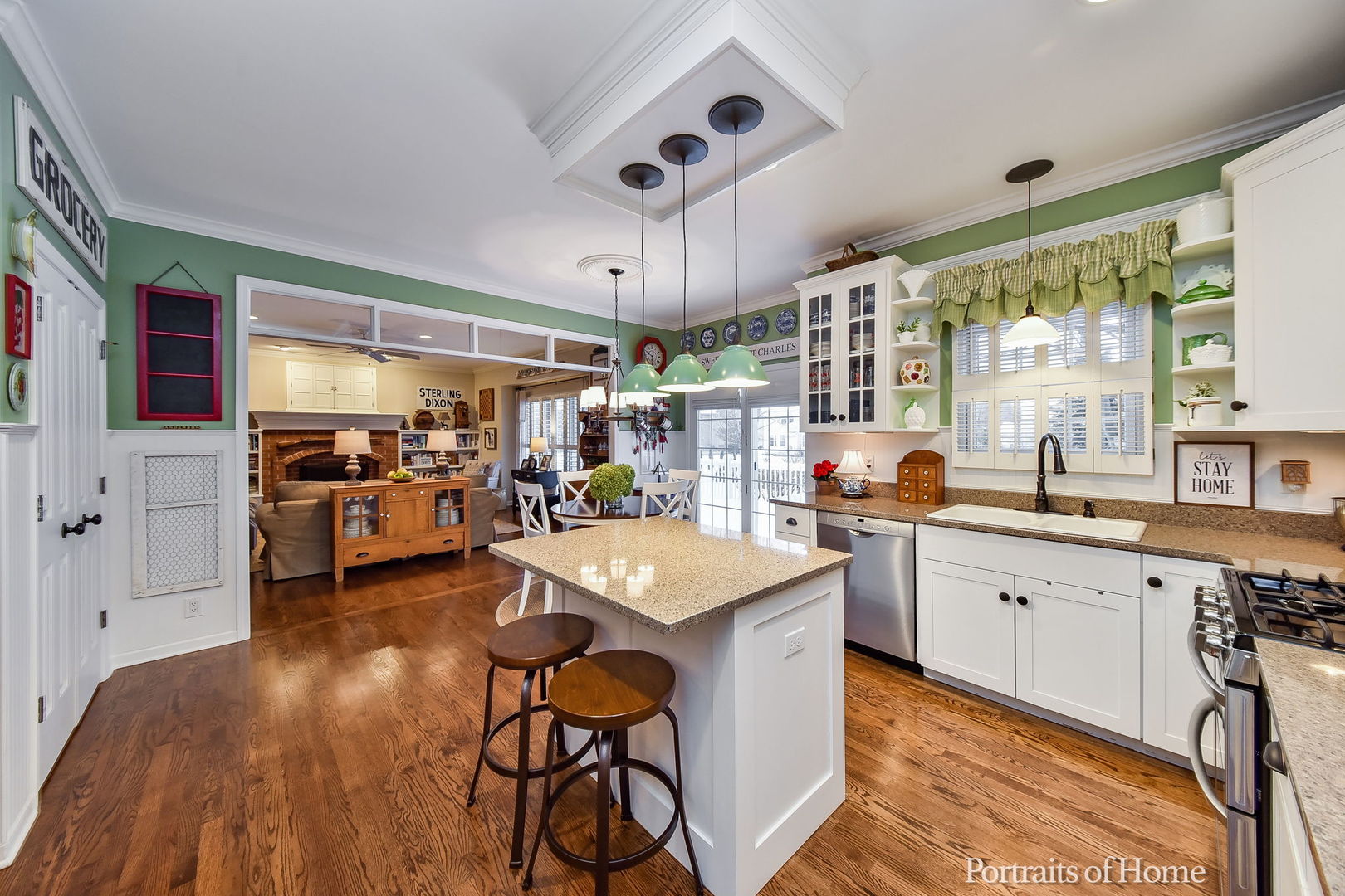 4N535 School Road St. Charles, IL 60175 - Photo 4 of 61