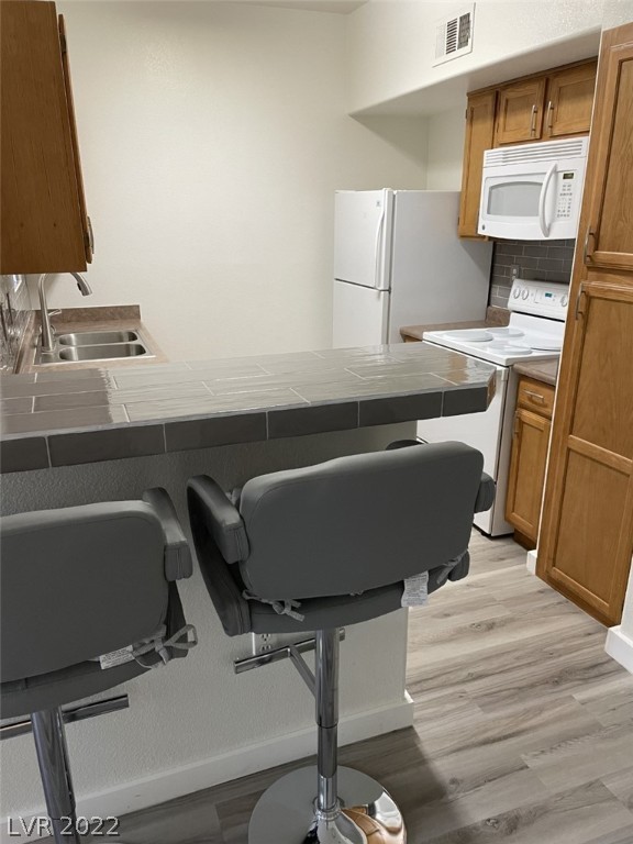 7255 West Sunset Road, Unit 1104 Las Vegas, NV 89113 - Photo 4 of 16