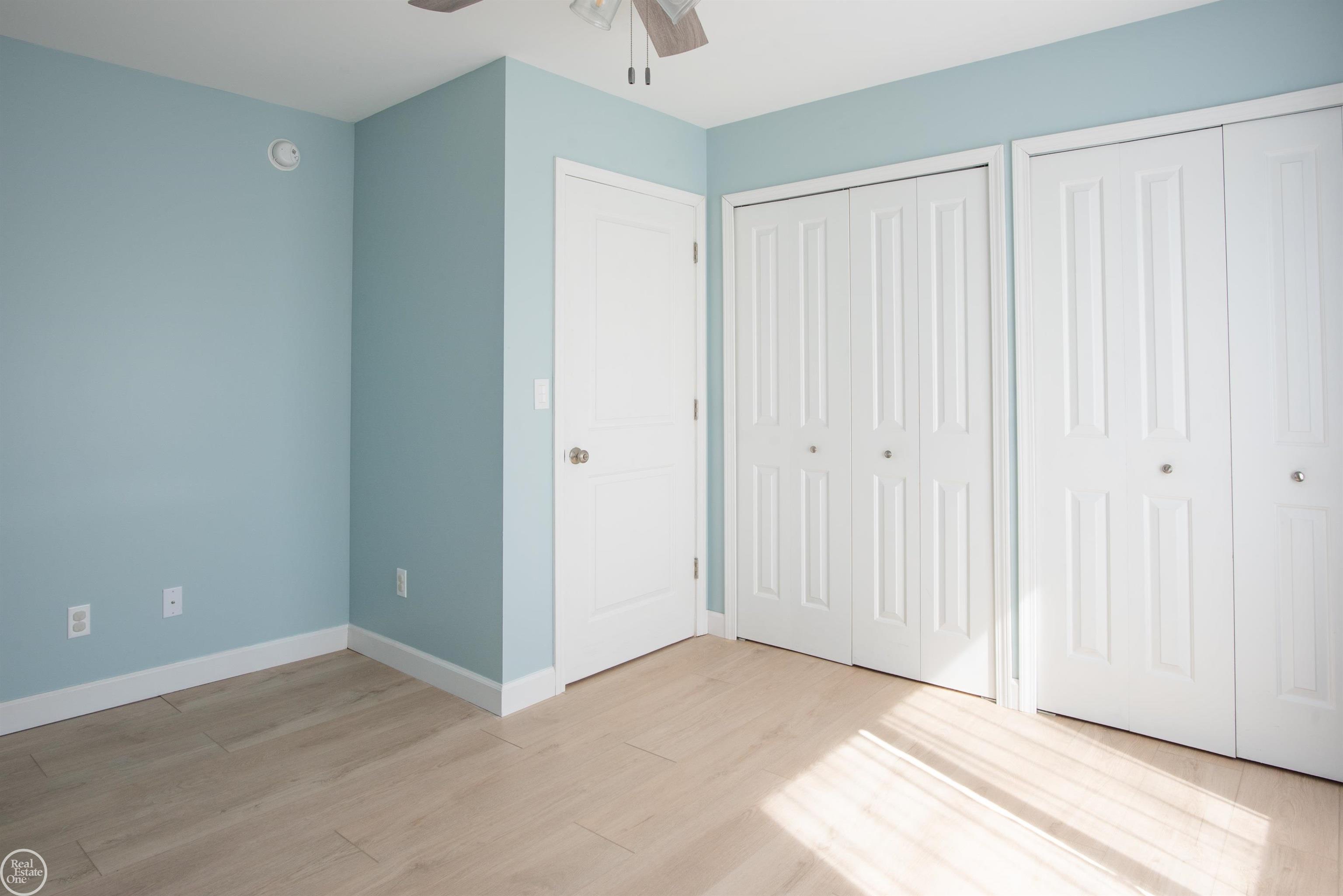 4134 North River Road Fort Gratiot, MI 48059 - Photo 22 of 29 50205883-48714E6D-4CEE-4804-A32B-860F23F01104.JPG