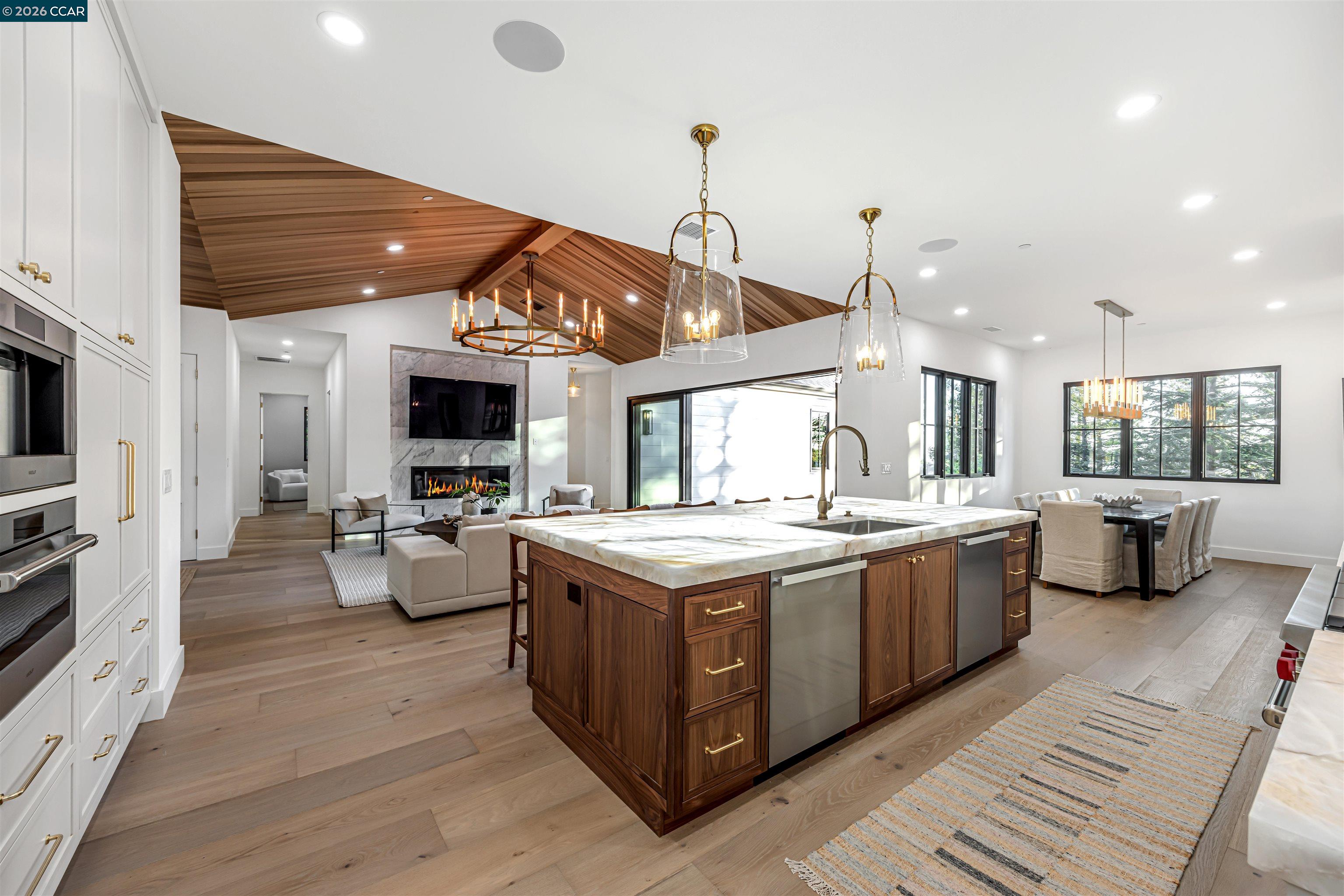 1570 Rancho View Drive Lafayette, CA 94549 - Photo 15 of 57